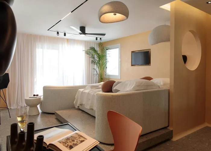 Apartment High End Unique 270 Degree Aerial Sea View *