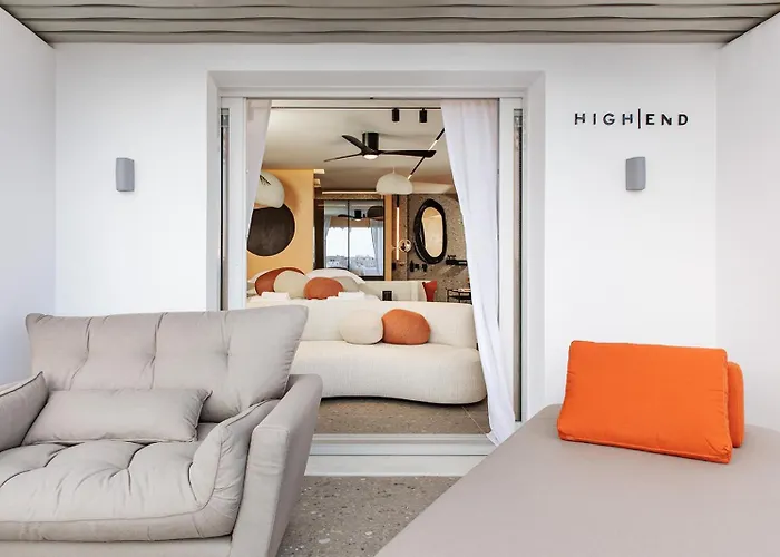 High End Unique 270 Degree Aerial Sea View Apartment *